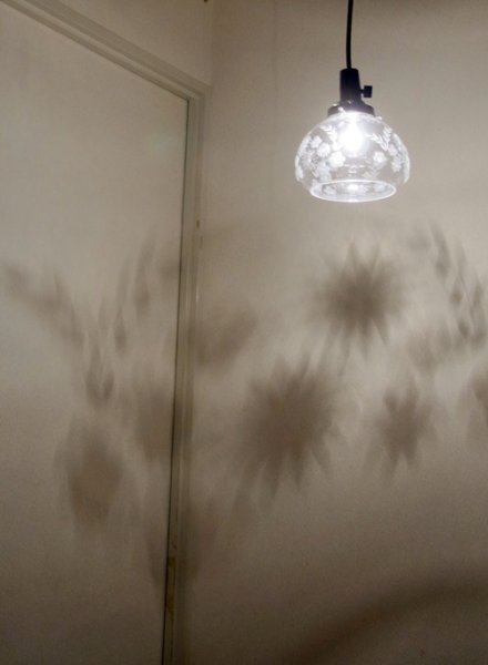 画像2: 盛り花切子ボンボリ型ペンダントライト クリア (2)