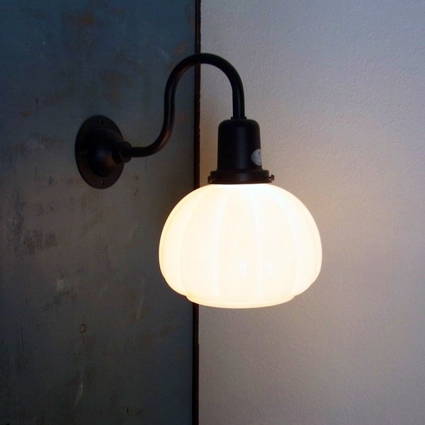 画像4: ブラケットライト かぼちゃ型 乳白K (4)