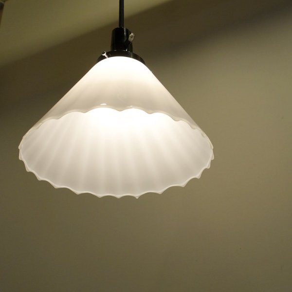 画像2: 1001円錐形ペンダントライト 乳白モール (2)