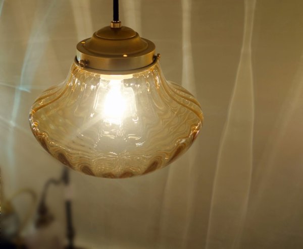 画像7: イチョウ型ペンダントライトアンバーモール (7)