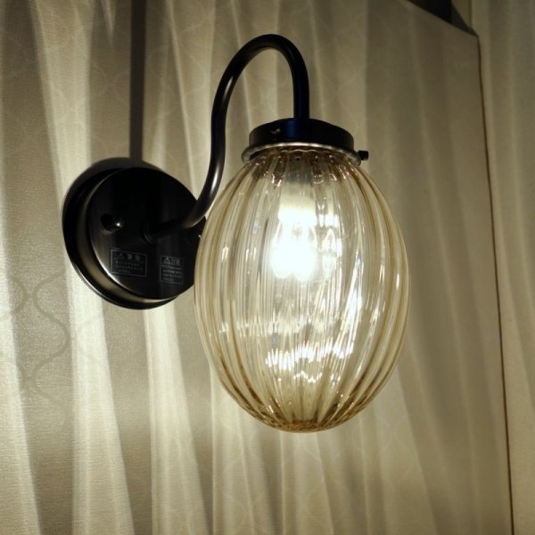 画像4: タマゴ型　ブラケットライト　アンバーモール (4)