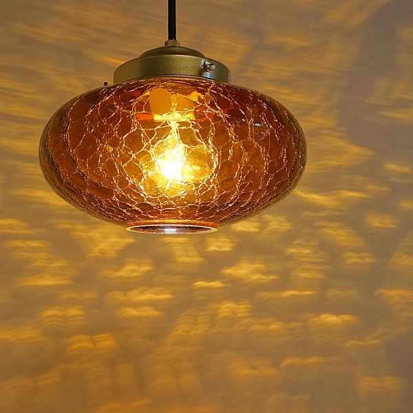 画像2: ミカン型ペンダントライト 濃アンバーヒビ (2)