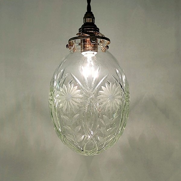 画像1: 限定品　ひまわり切子 タマゴ型ペンダントライト グリーン (1)